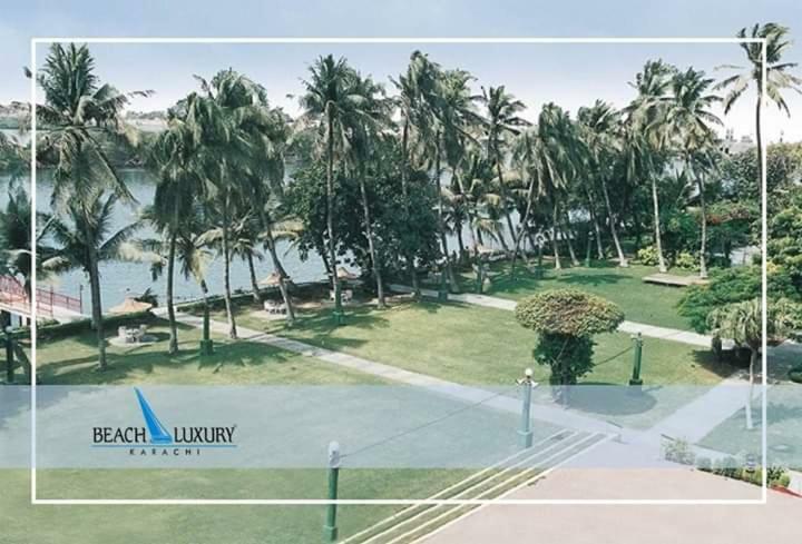 Beach Luxury Hotel Karachi Esterno foto